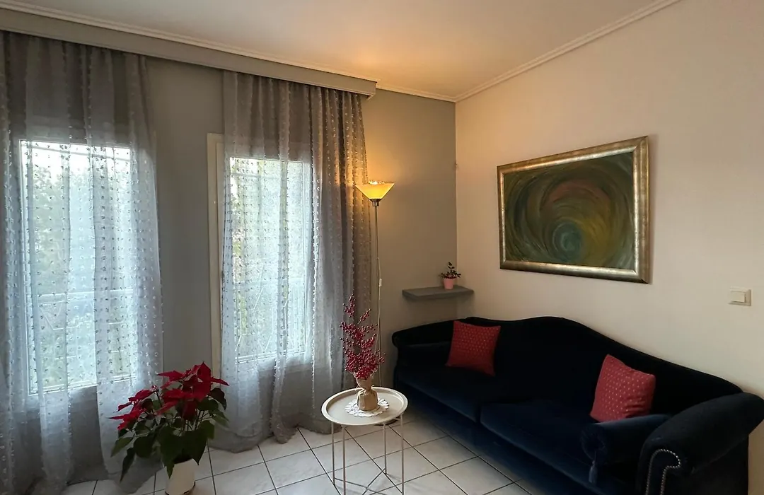 Ria'S Home-1